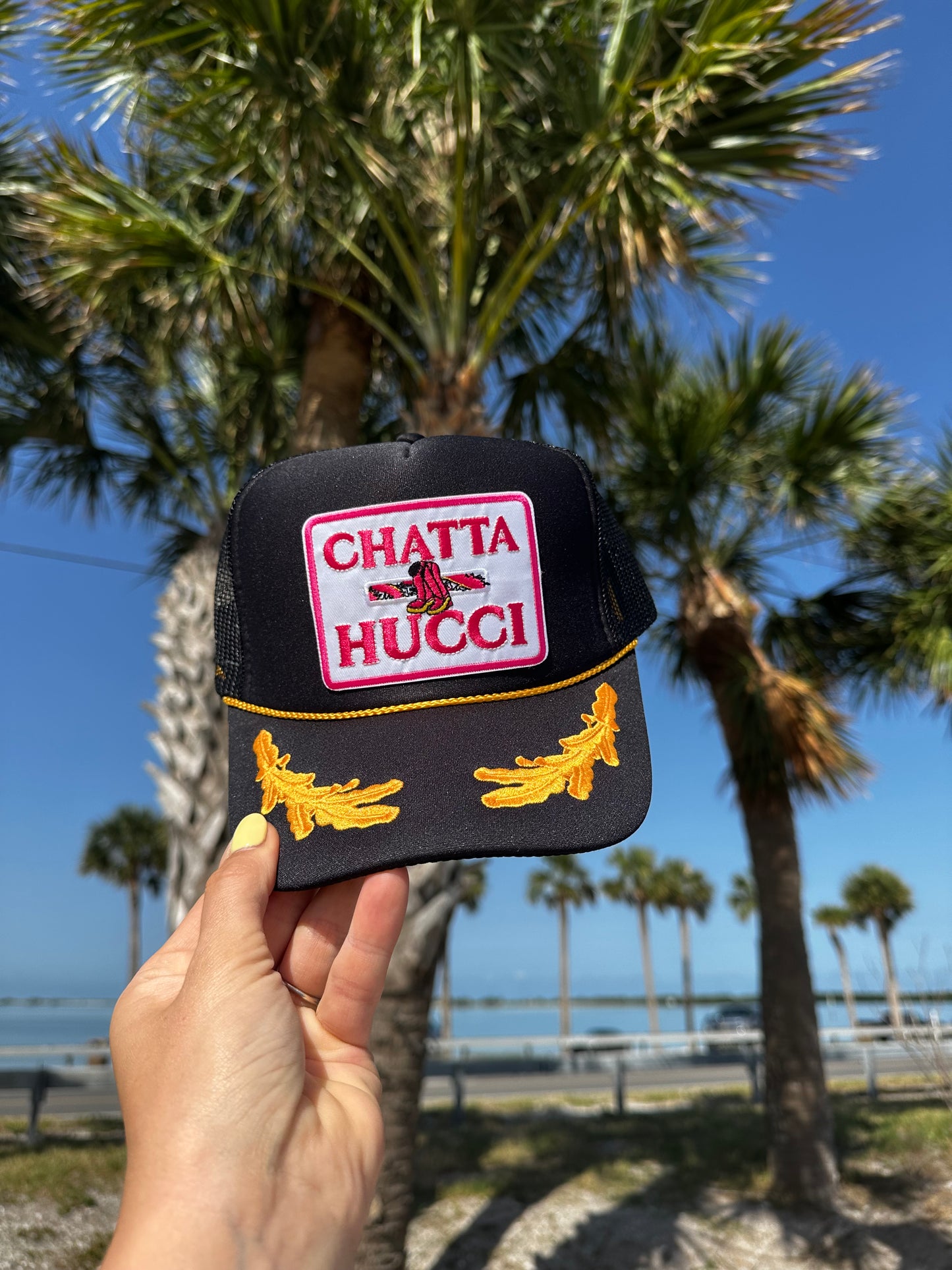 Chatta hucci trucker hat