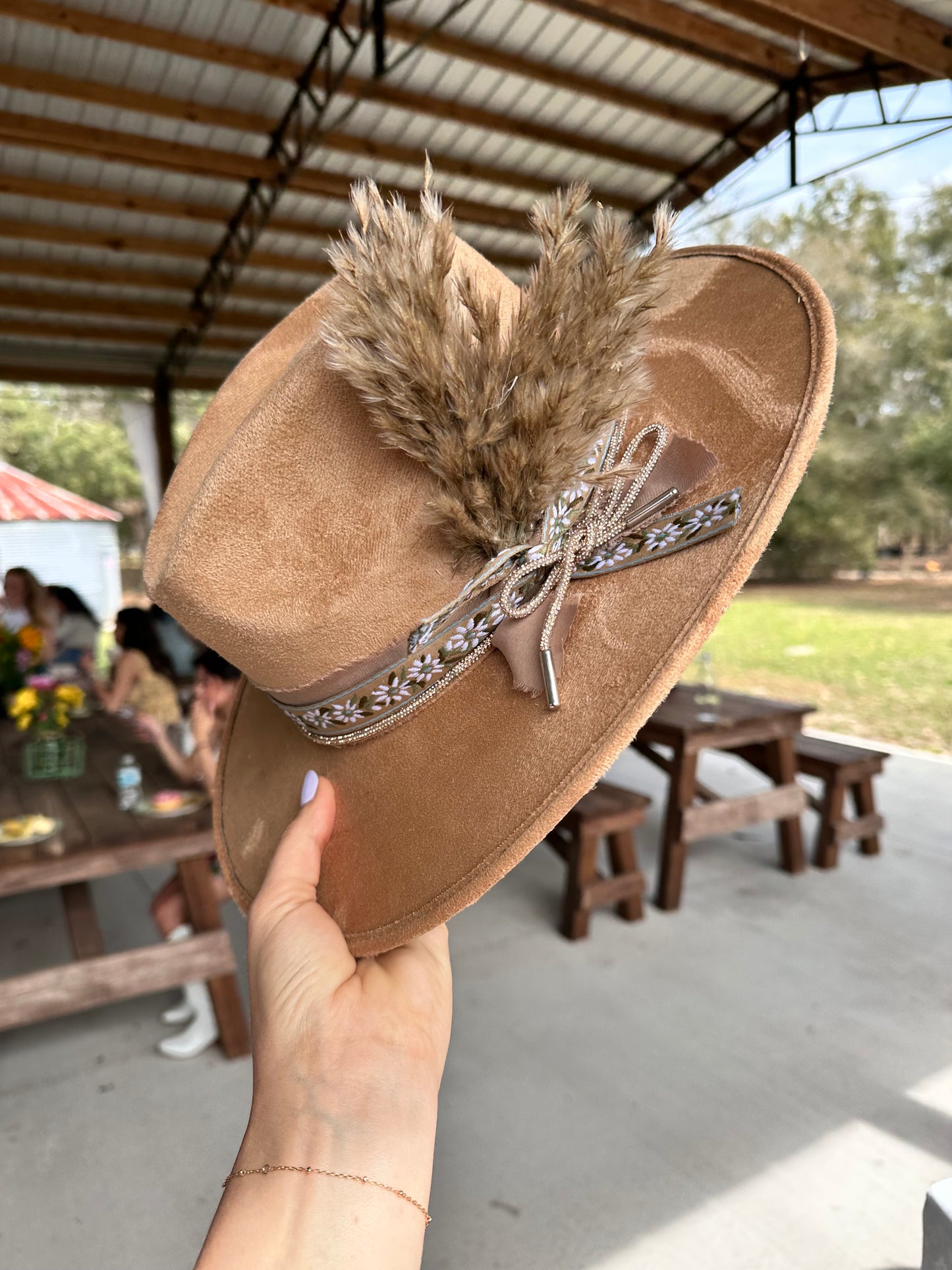 Rancher Hat Bar Pop-Up