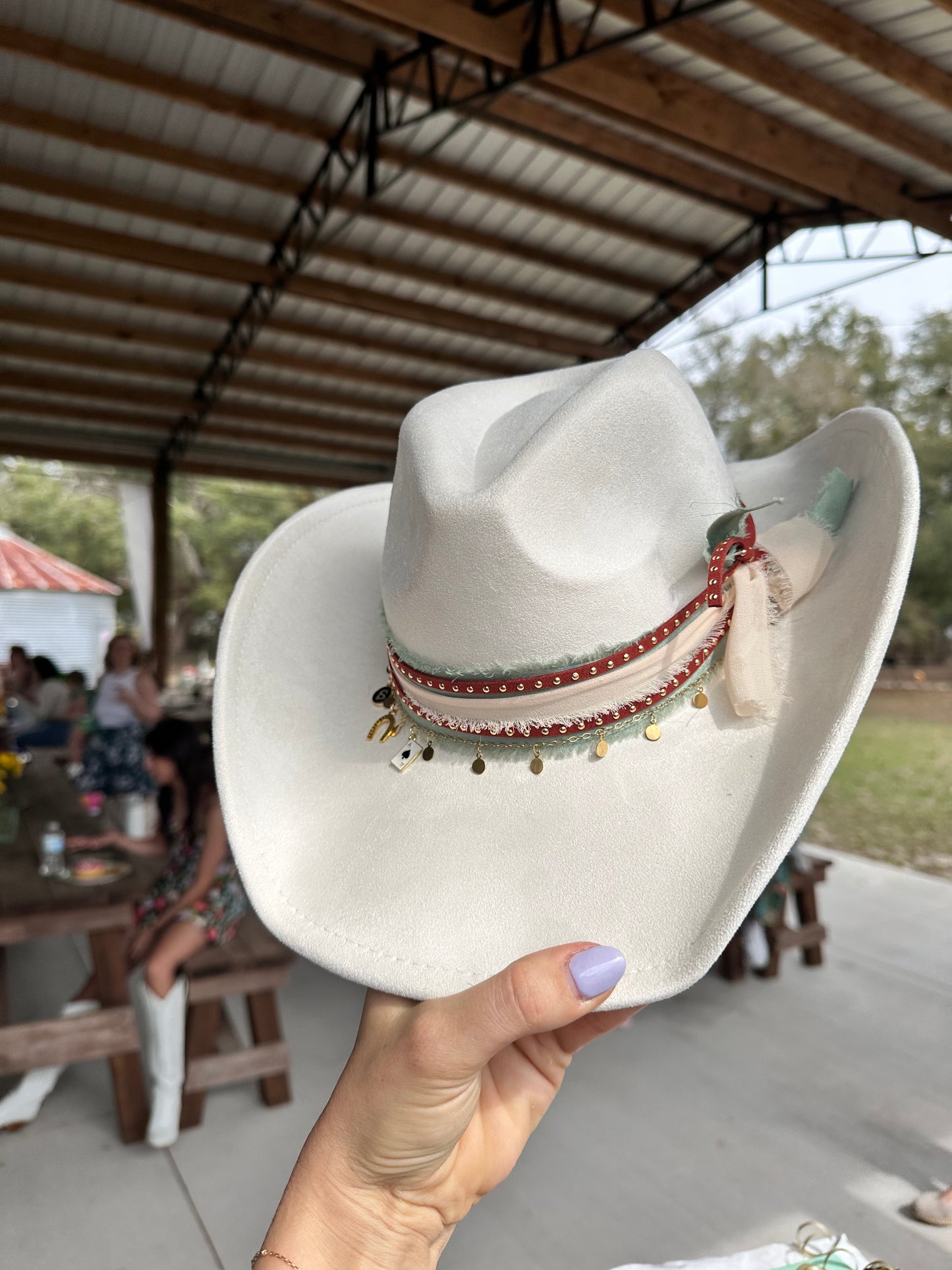 Rancher Hat Bar Pop-Up