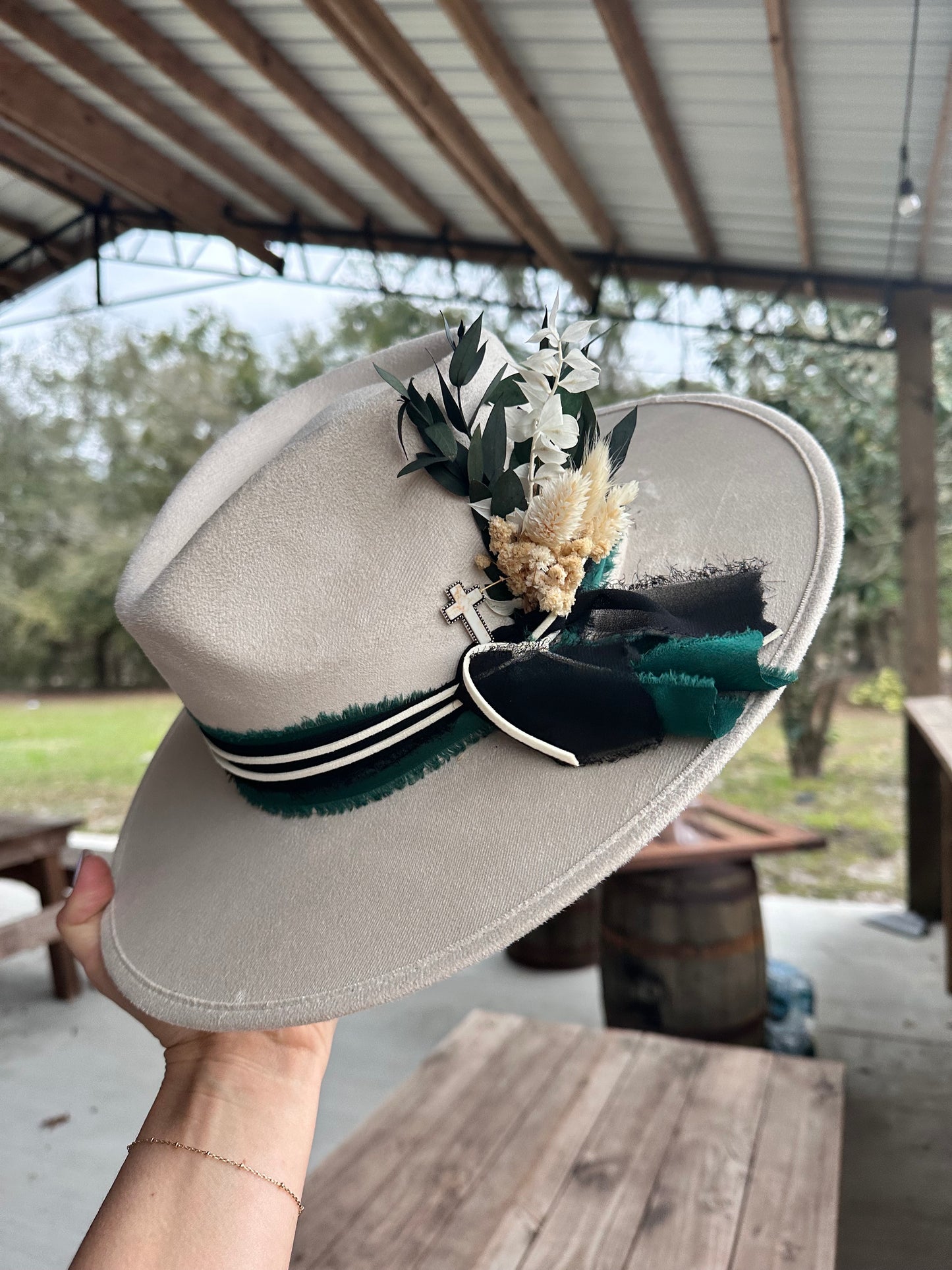 Rancher Hat Bar Pop-Up
