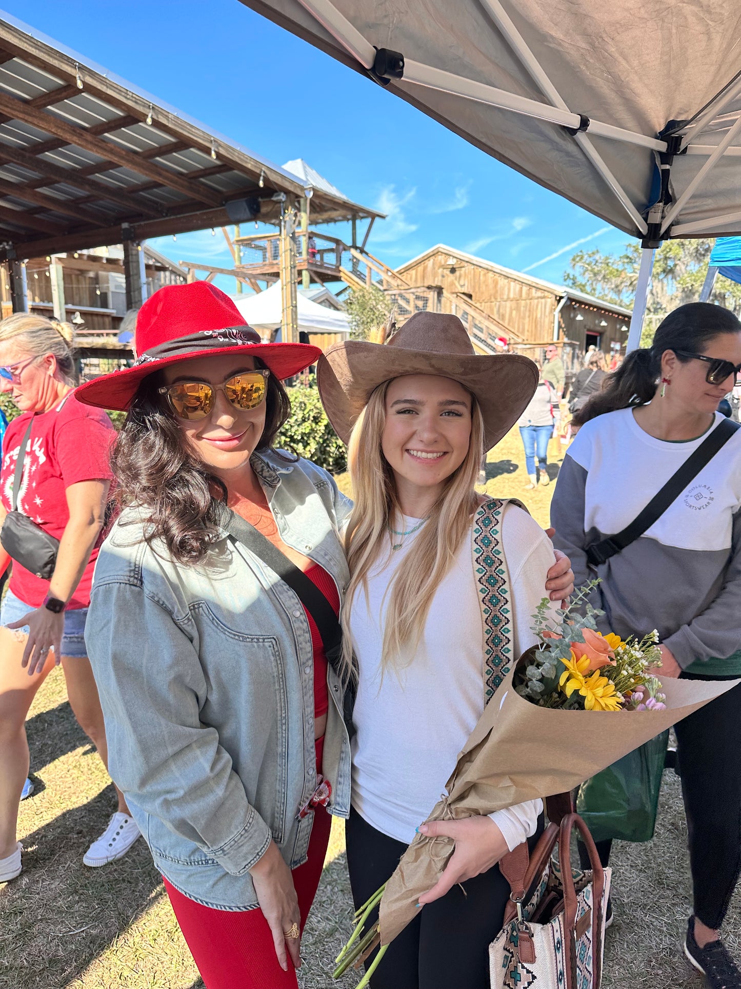 Rancher Hat Bar Pop-Up