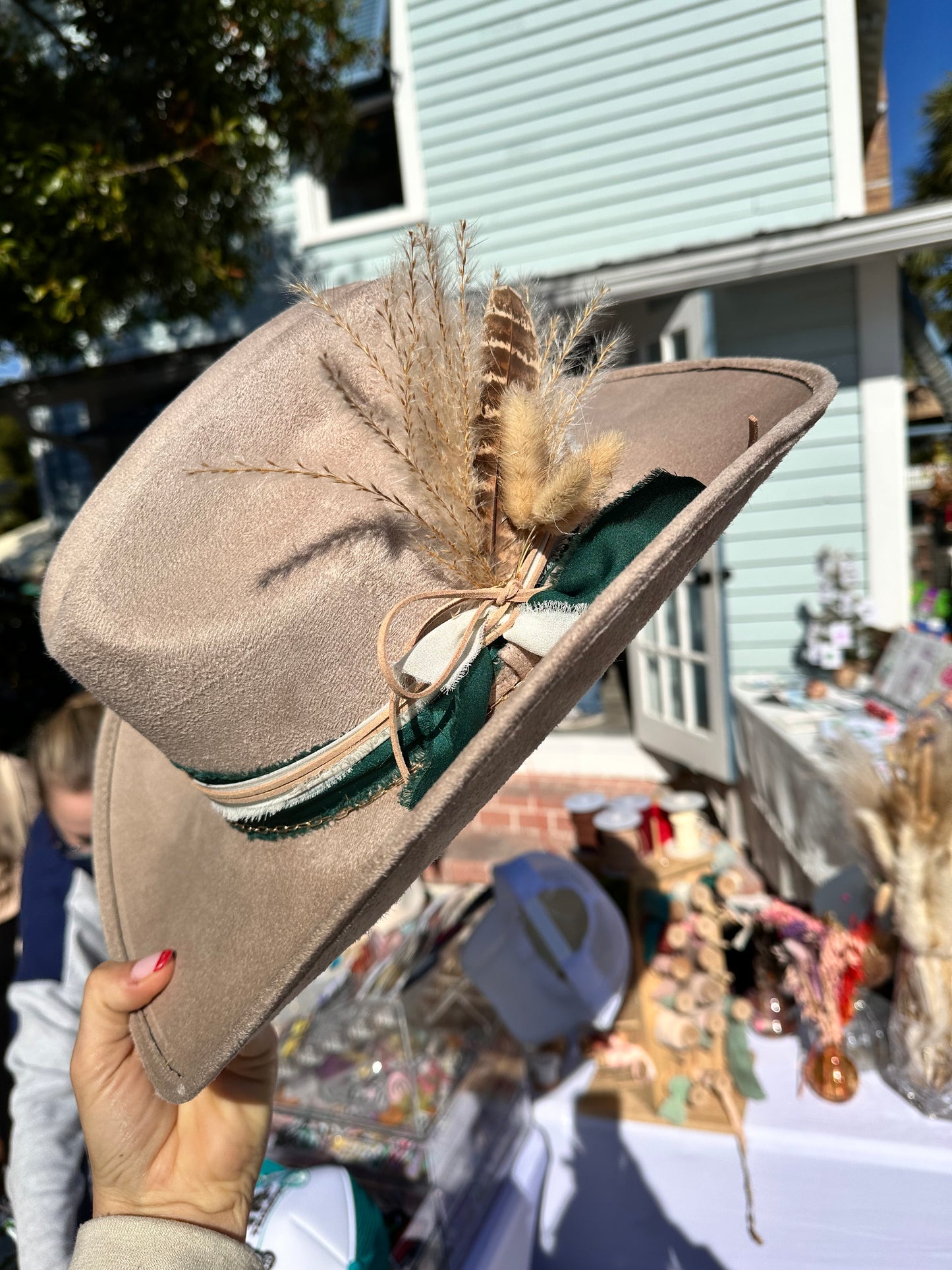 Rancher Hat Bar Pop-Up