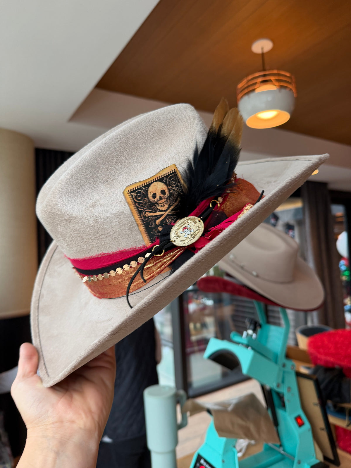 Rancher Hat Bar