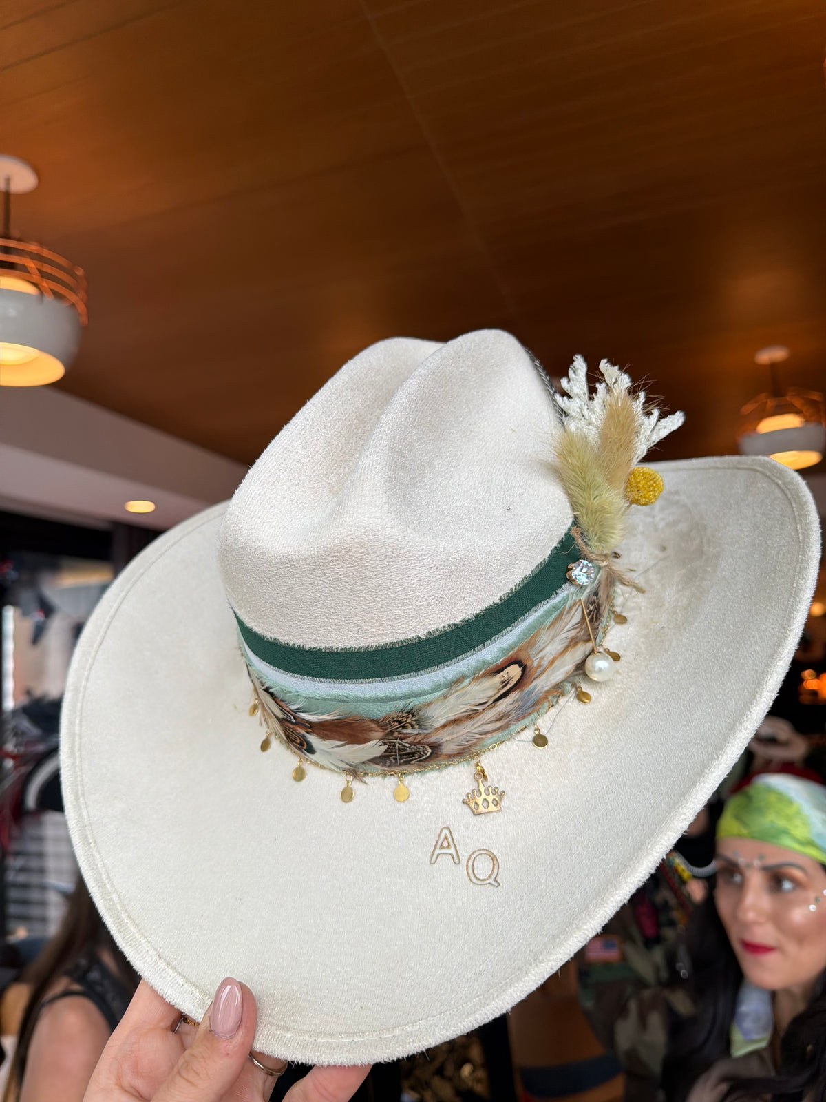 Rancher Hat Bar